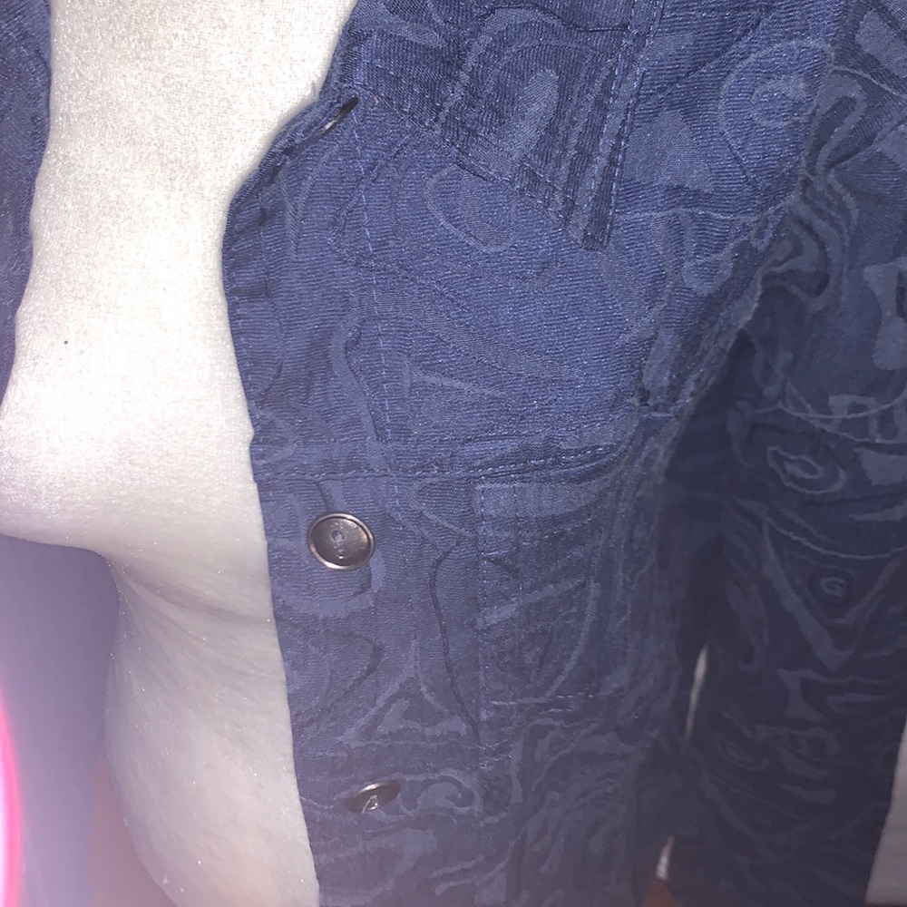 Jean jacket - Picture 3 of 7